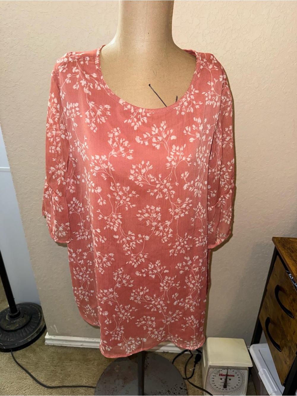 Women’s plus size Ava & Viv floral short sleeve blouse